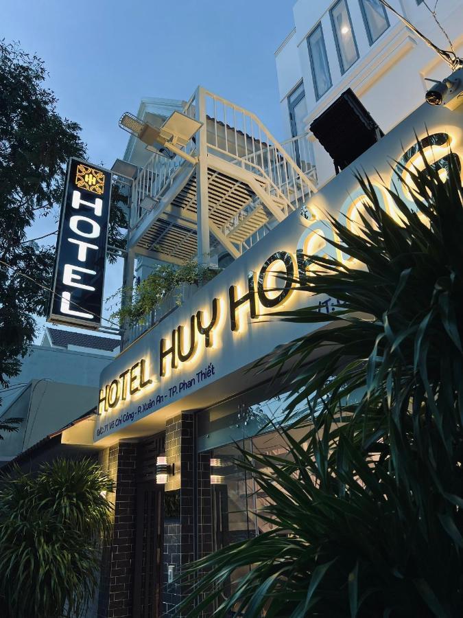 Huy Hoang Hotel ฟานเที้ยต ภายนอก รูปภาพ